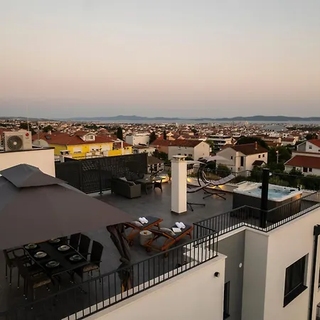 Skyline Retreat - Private Rooftop Wellness * Zadar