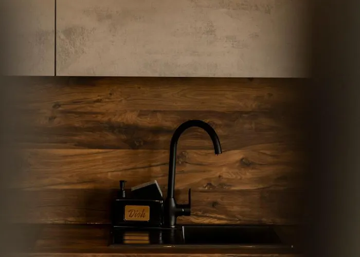 アパート Skyline Retreat ザダル