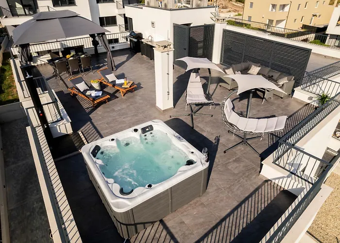 Skyline Retreat